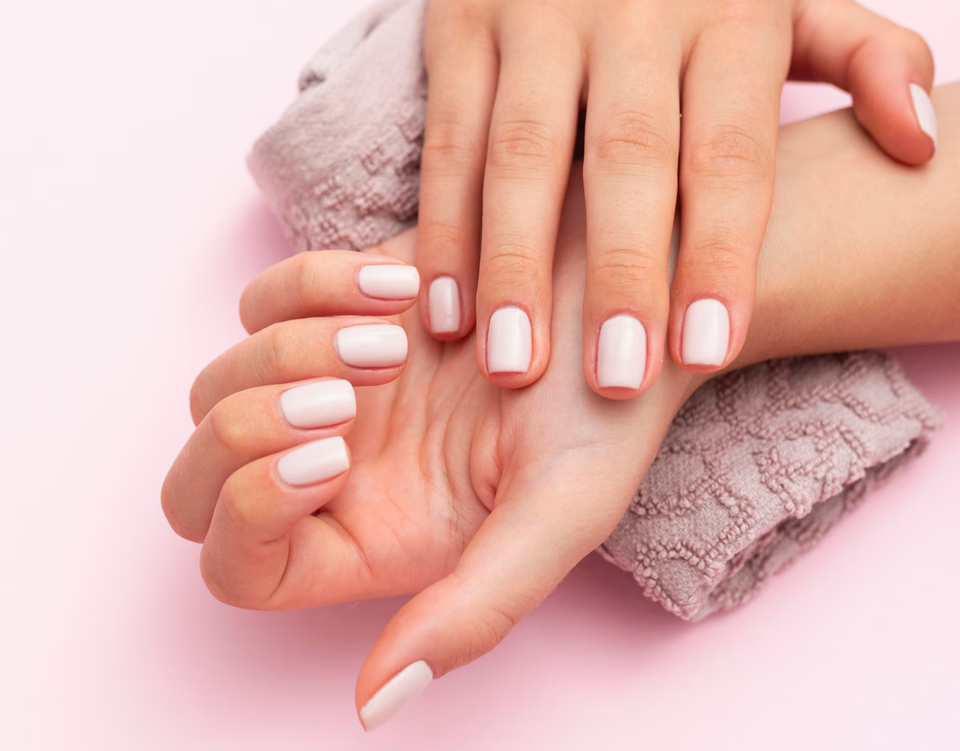 Nail Art İsimleri: Tırnak Sanatı Salonları İçin Yaratıcı İsim Önerileri (2025 Güncel)